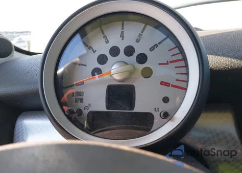 2008 Mini Cooper S из США, поврежденный, VIN WMWMF73578TV38976